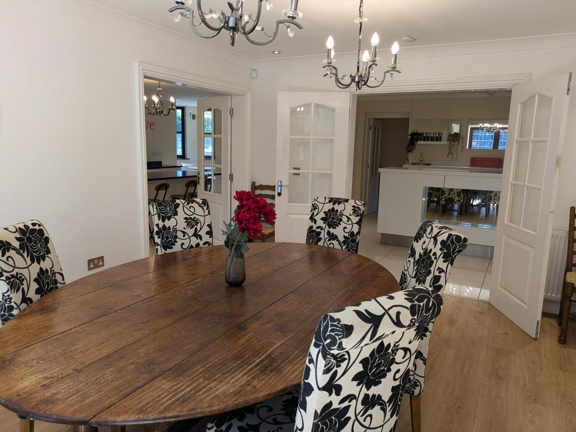 Spacious Home For Large Families And Contractors Wolverhampton Exterior foto